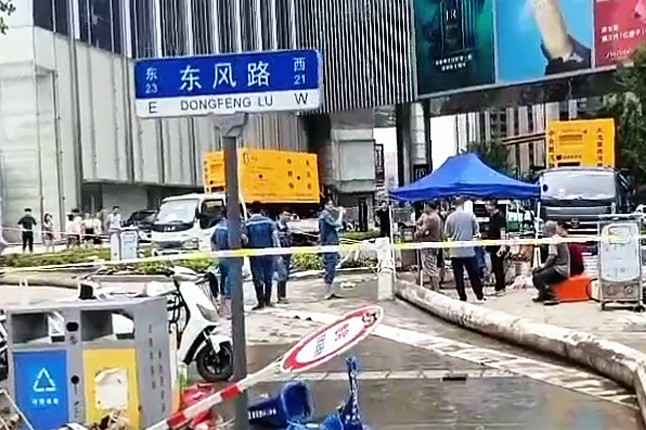 安博官方网站-安博anbo(中国)排涝突击队在排涝现场